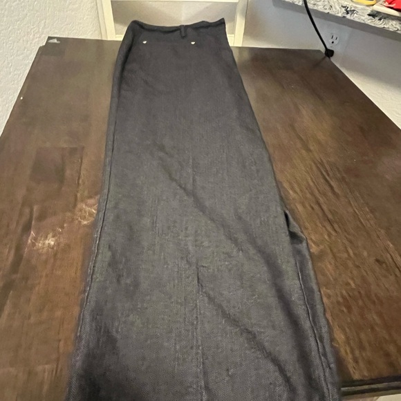 Black hatchmark trousers - Picture 6 of 8